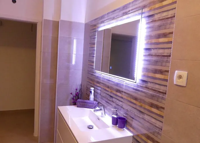 New, Cozy&sea View *