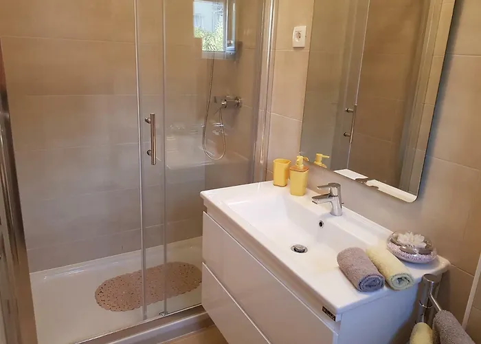 New, Cozy&sea View Matulji